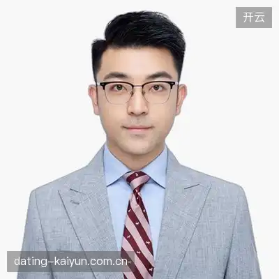 江坤彤